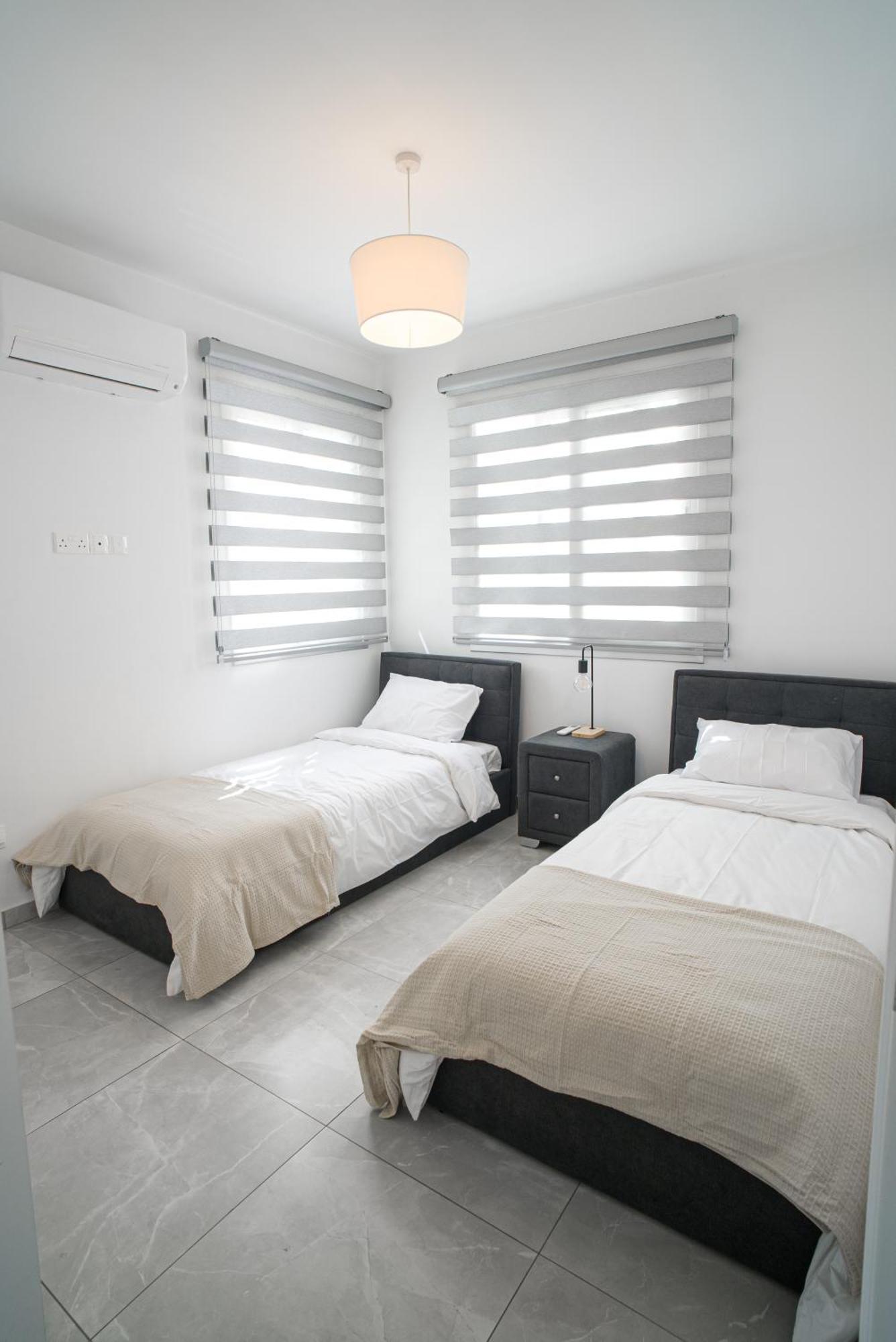 Hubstay - Rotiana With Jacuzzi, Larnaca Daire *